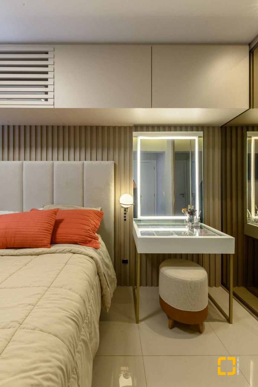 Apartamento com 95m², 4 quartos (sendo 1 suíte), 2 garagens, no bairro Itacorubi em Florianópolis