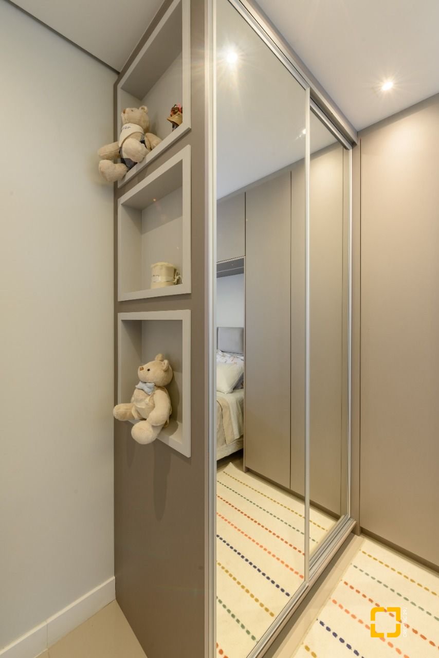 Apartamento com 95m², 4 quartos (sendo 1 suíte), 2 garagens, no bairro Itacorubi em Florianópolis