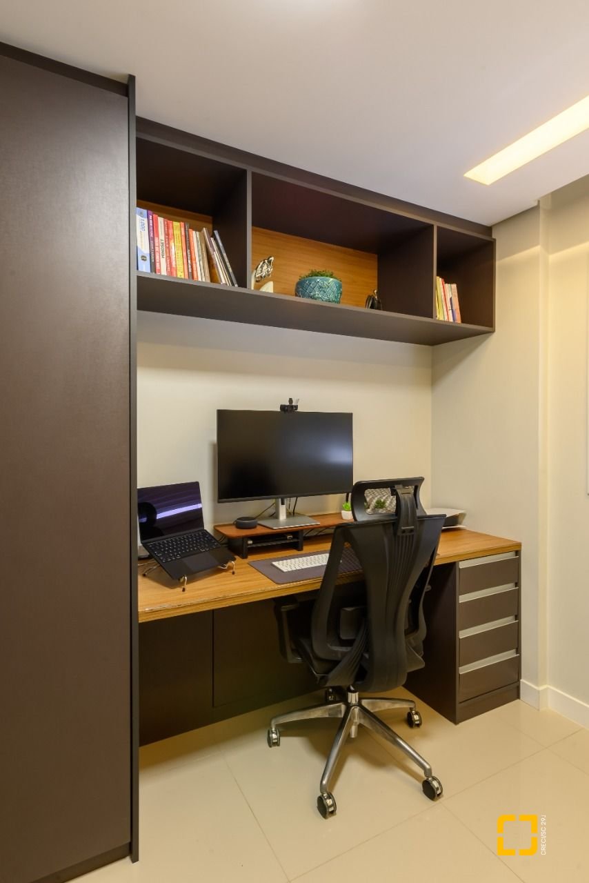 Apartamento com 95m², 4 quartos (sendo 1 suíte), 2 garagens, no bairro Itacorubi em Florianópolis