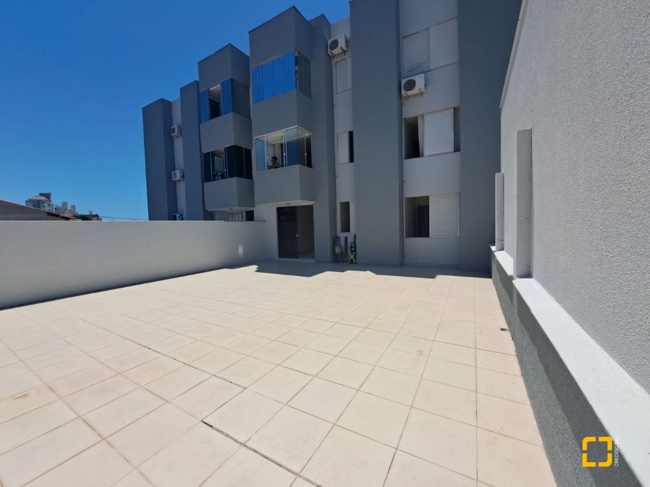 Apartamento com 161m², 3 quartos, 1 garagem, no bairro Capoeiras em Florianópolis