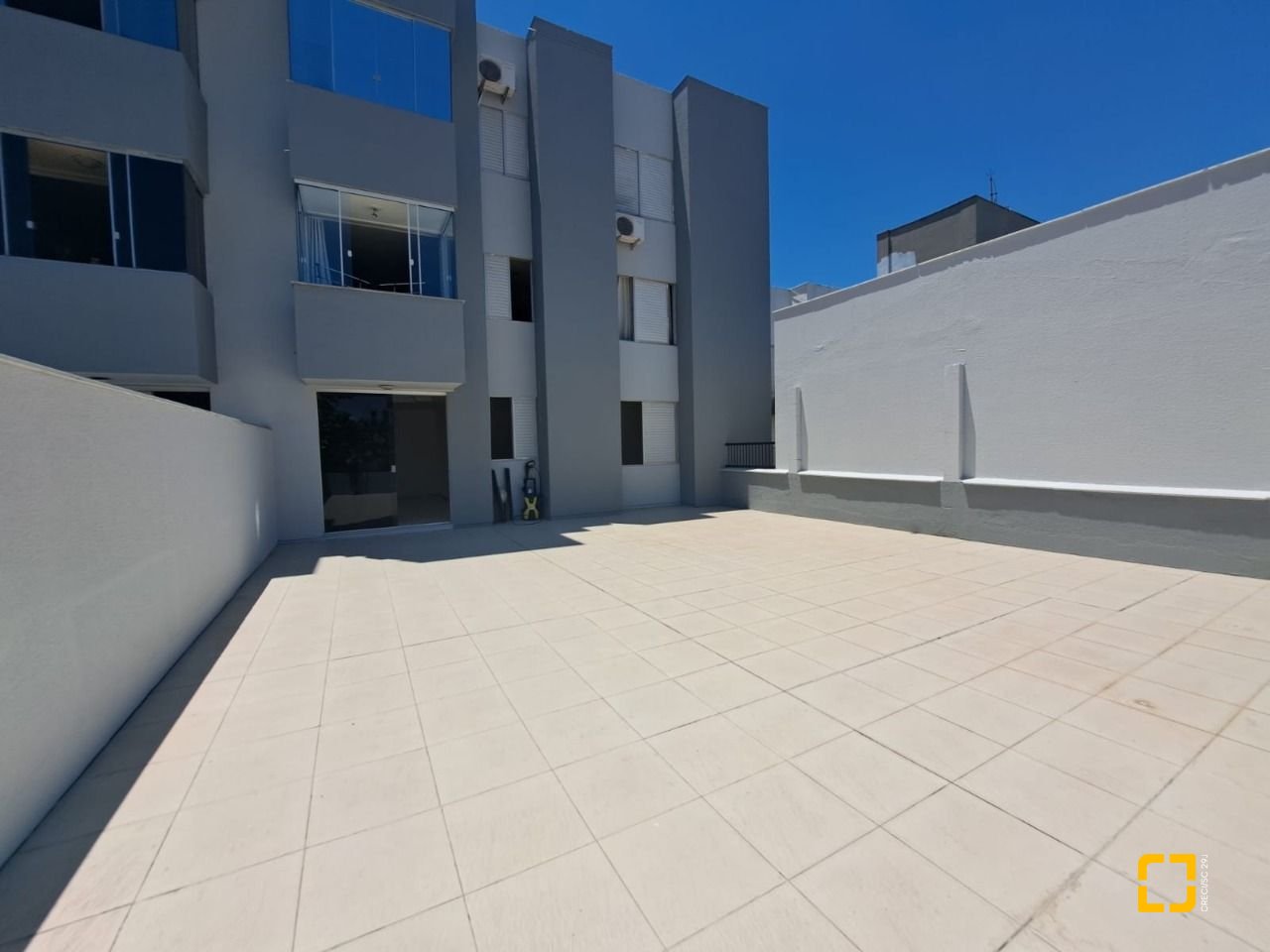 Apartamento com 161m², 3 quartos, 1 garagem, no bairro Capoeiras em Florianópolis