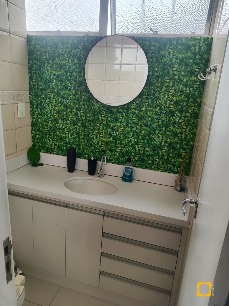 Apartamento com 54m², 1 quarto, no bairro Coqueiros em Florianópolis