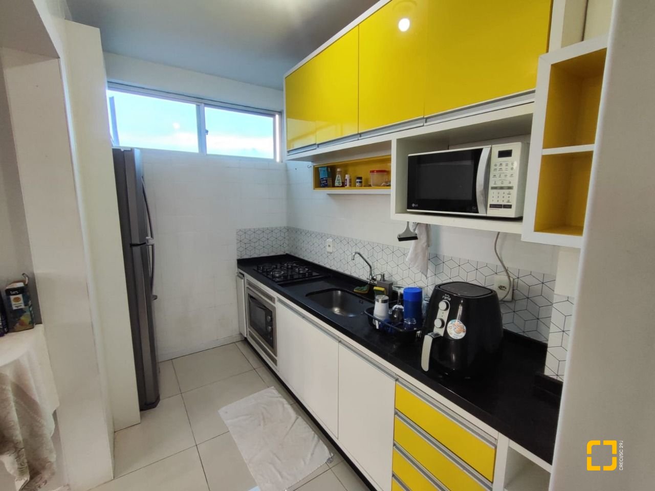 Apartamento com 54m², 1 quarto, no bairro Coqueiros em Florianópolis