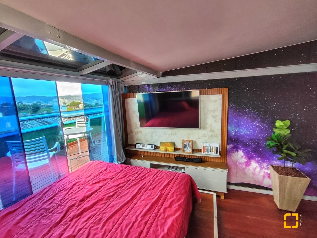 Apartamento com 54m², 1 quarto, no bairro Coqueiros em Florianópolis