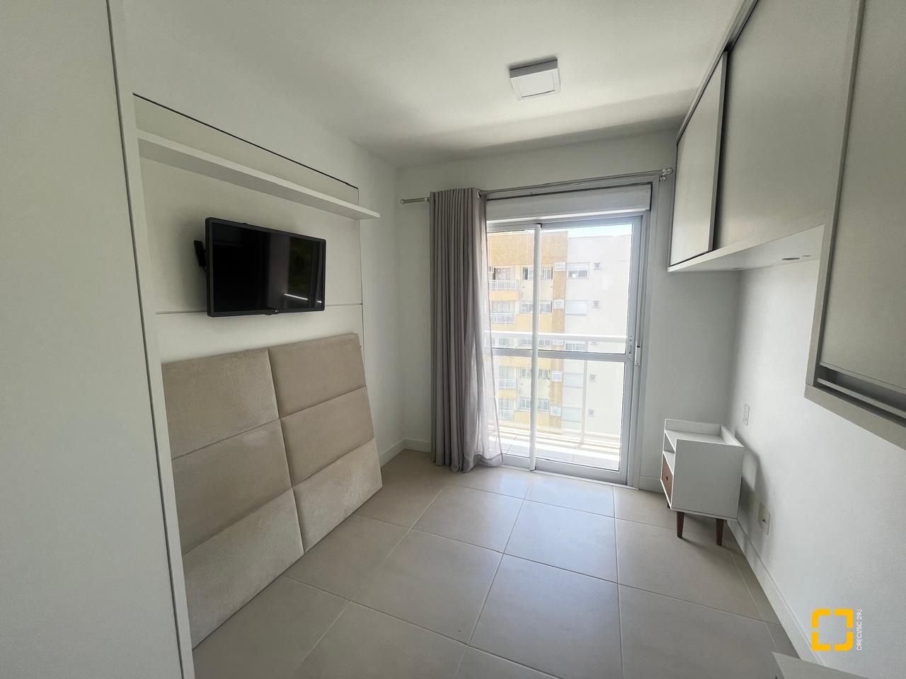 Apartamento com 65m², 3 quartos (sendo 1 suíte), 1 garagem, no bairro Itacorubi em Florianópolis