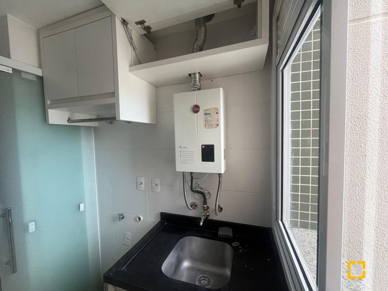 Apartamento com 65m², 3 quartos (sendo 1 suíte), 1 garagem, no bairro Itacorubi em Florianópolis