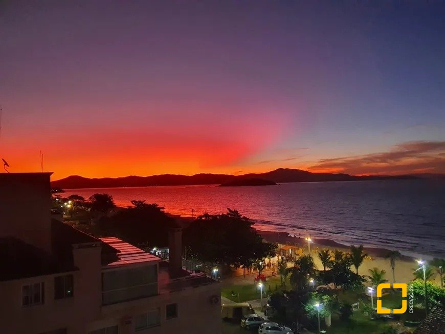 Cobertura com 89m², 2 quartos, 1 garagem, no bairro Canasvieiras em Florianopolis
