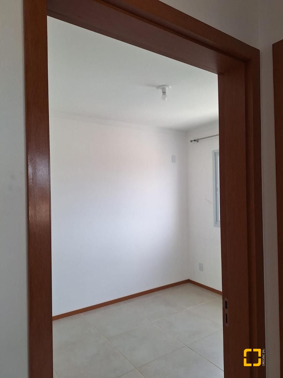 Apartamento com 50m², 2 quartos, 1 garagem, no bairro Forquilhas em São José