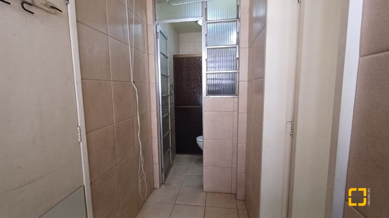 Apartamento com 81m², 2 quartos, 1 garagem, no bairro Centro em Florianópolis
