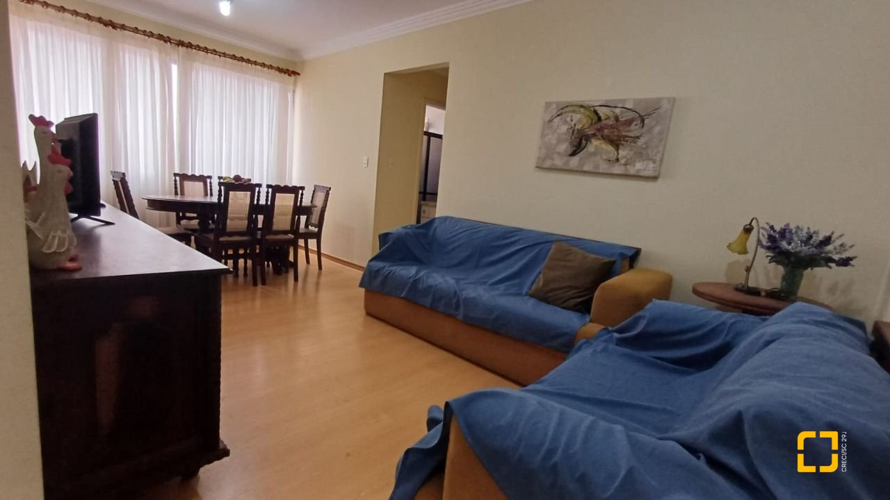 Apartamento com 81m², 2 quartos, 1 garagem, no bairro Centro em Florianópolis