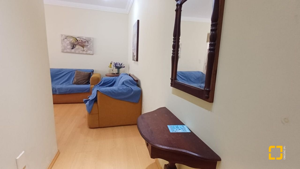 Apartamento com 81m², 2 quartos, 1 garagem, no bairro Centro em Florianópolis