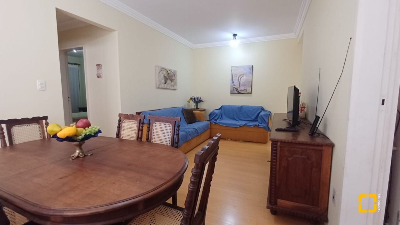 Apartamento com 81m², 2 quartos, 1 garagem, no bairro Centro em Florianópolis