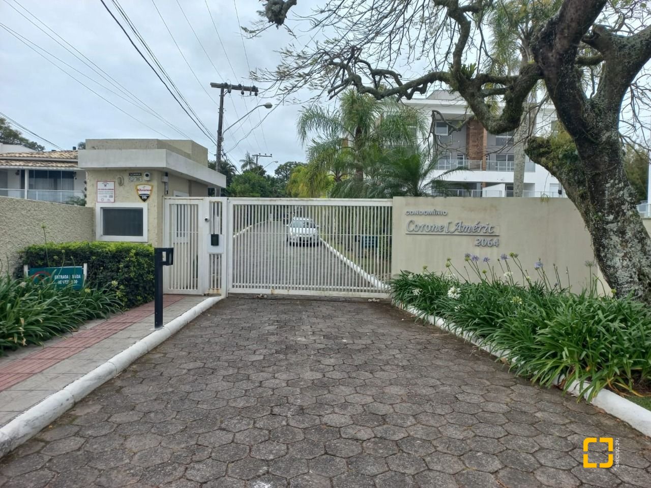 Terreno com 1503m², no bairro Cacupé em Florianópolis