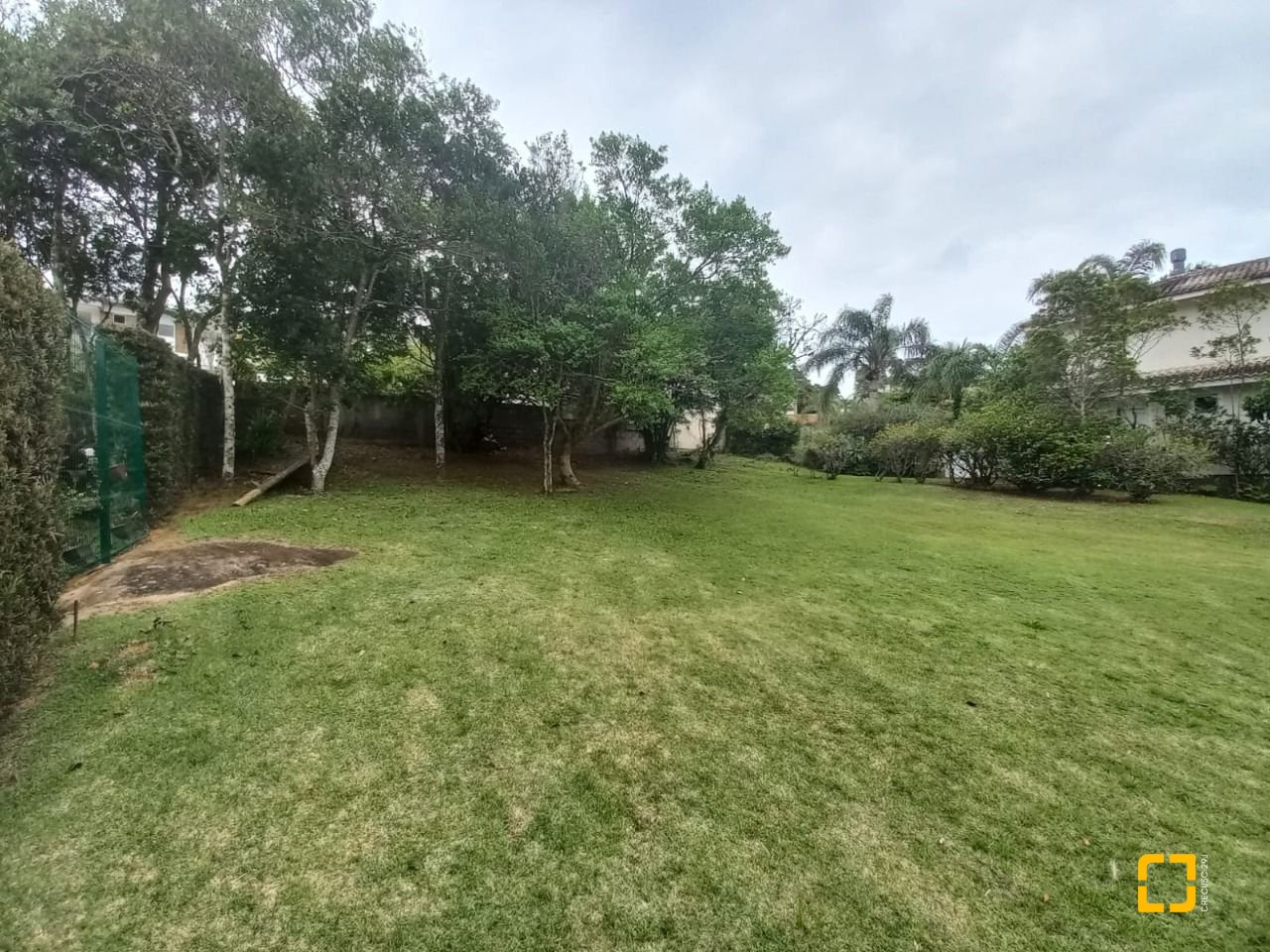Terreno com 1503m², no bairro Cacupé em Florianópolis