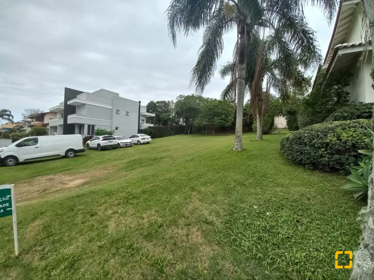 Terreno com 1503m², no bairro Cacupé em Florianópolis