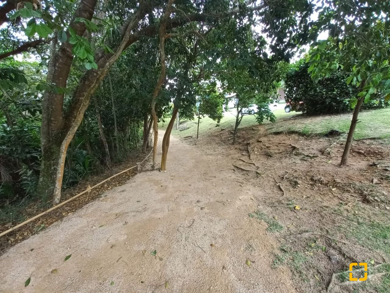 Terreno com 1503m², no bairro Cacupé em Florianópolis