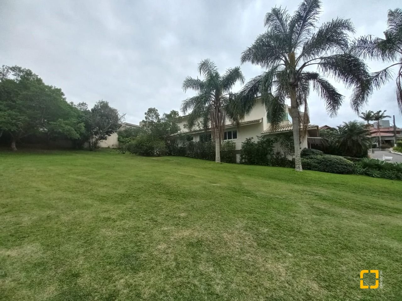 Terreno com 1503m², no bairro Cacupé em Florianópolis