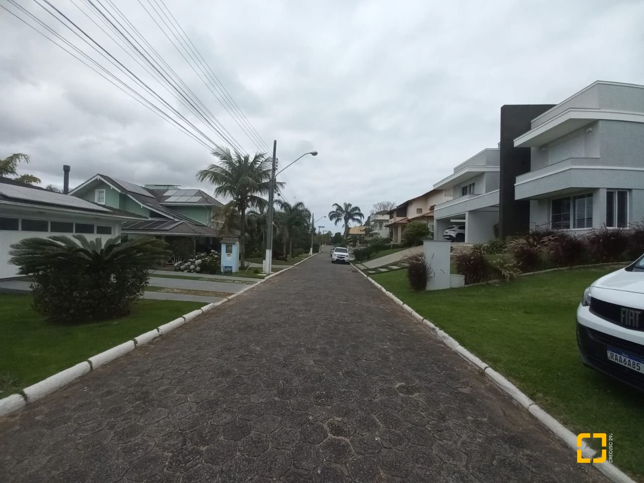 Terreno com 1503m², no bairro Cacupé em Florianópolis