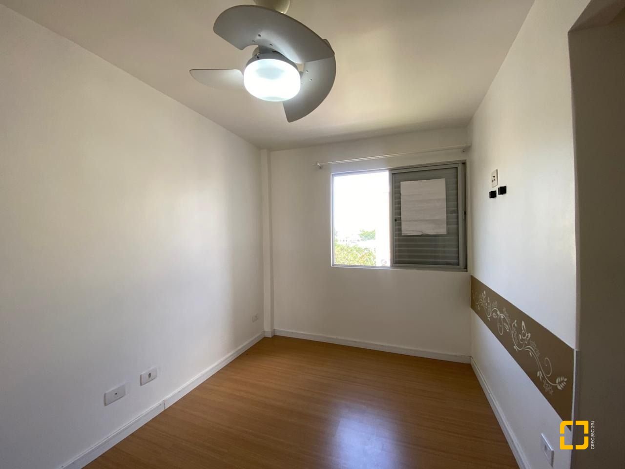 Apartamento com 56m², 2 quartos, 1 garagem, no bairro Coqueiros em Florianópolis