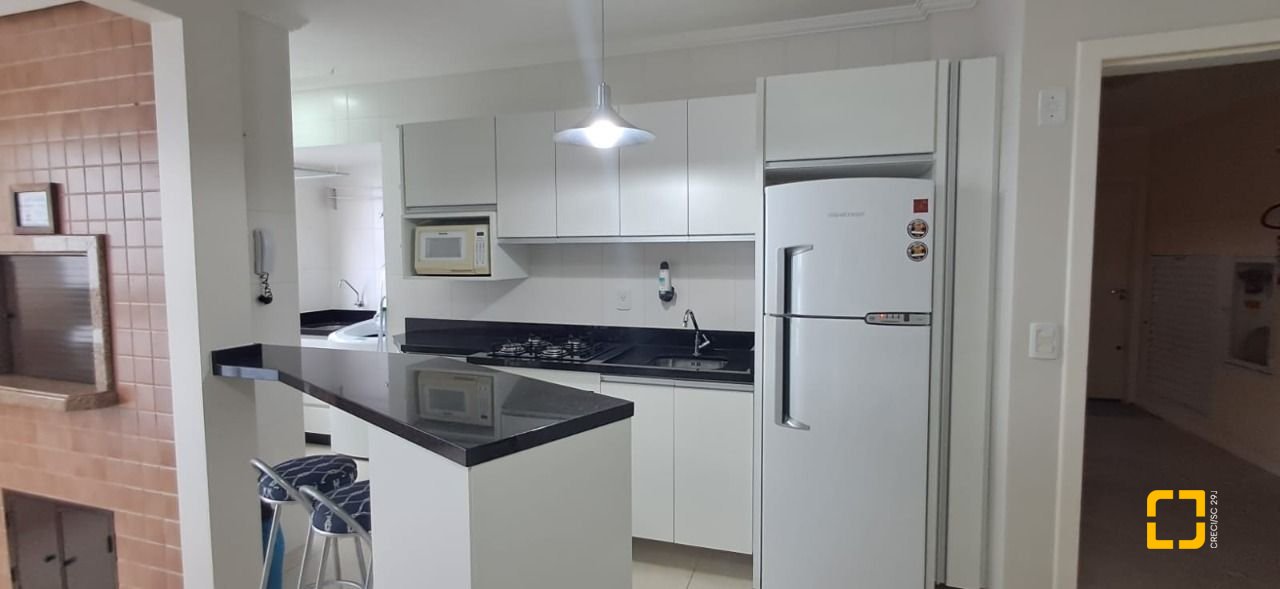 Apartamento com 84m², 3 quartos (sendo 1 suíte), 1 garagem, no bairro Cachoeira do Bom Jesus em Florianópolis