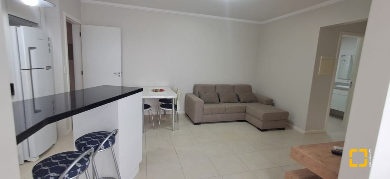 Apartamento com 84m², 3 quartos (sendo 1 suíte), 1 garagem, no bairro Cachoeira do Bom Jesus em Florianópolis