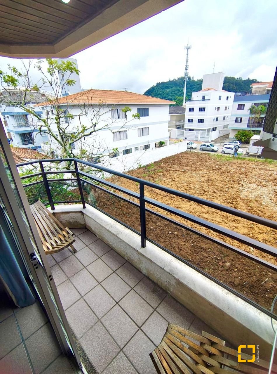 Apartamento com 31m², 1 quarto, no bairro Canasvieiras em Florianópolis
