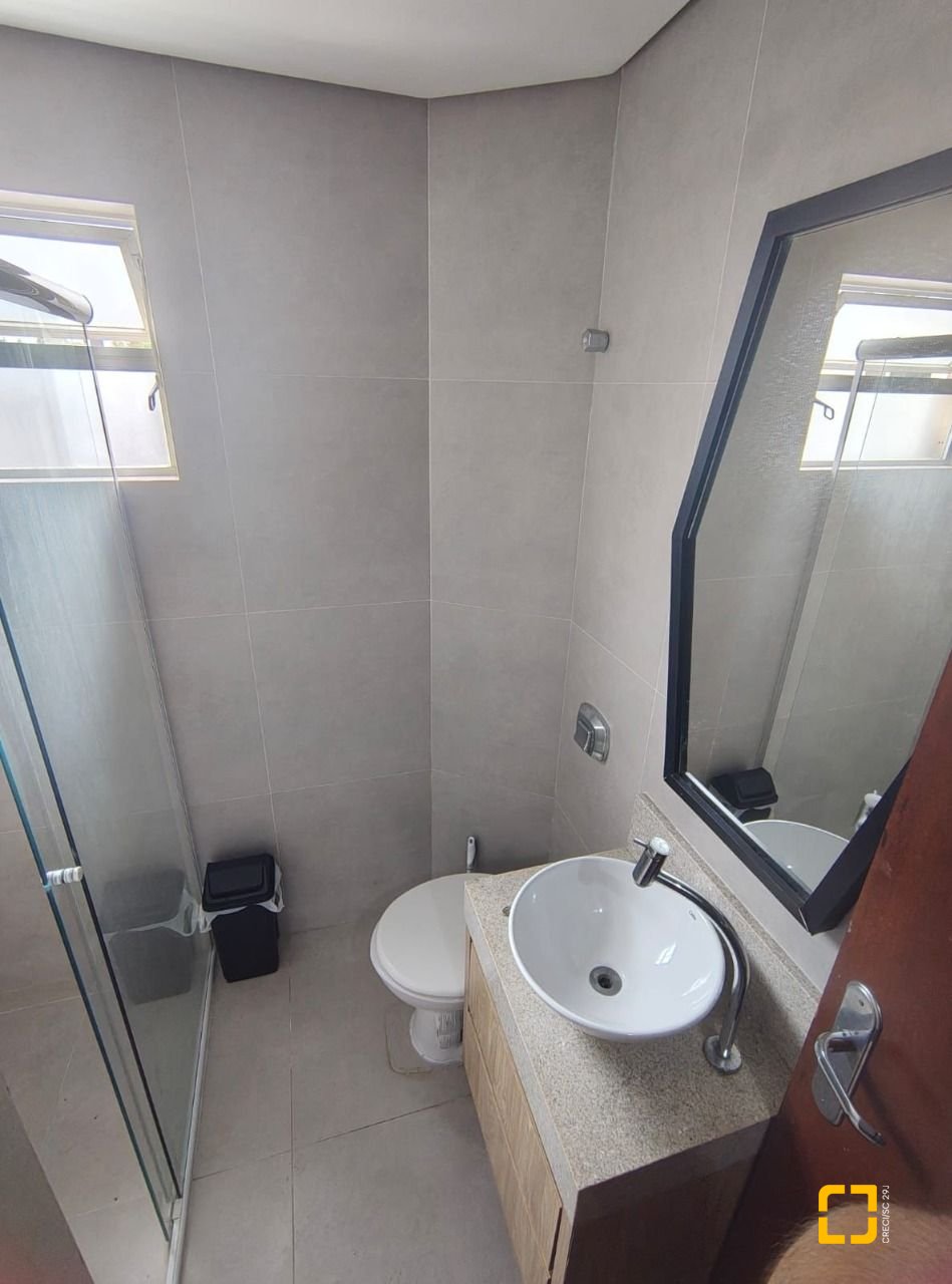Apartamento com 31m², 1 quarto, no bairro Canasvieiras em Florianópolis