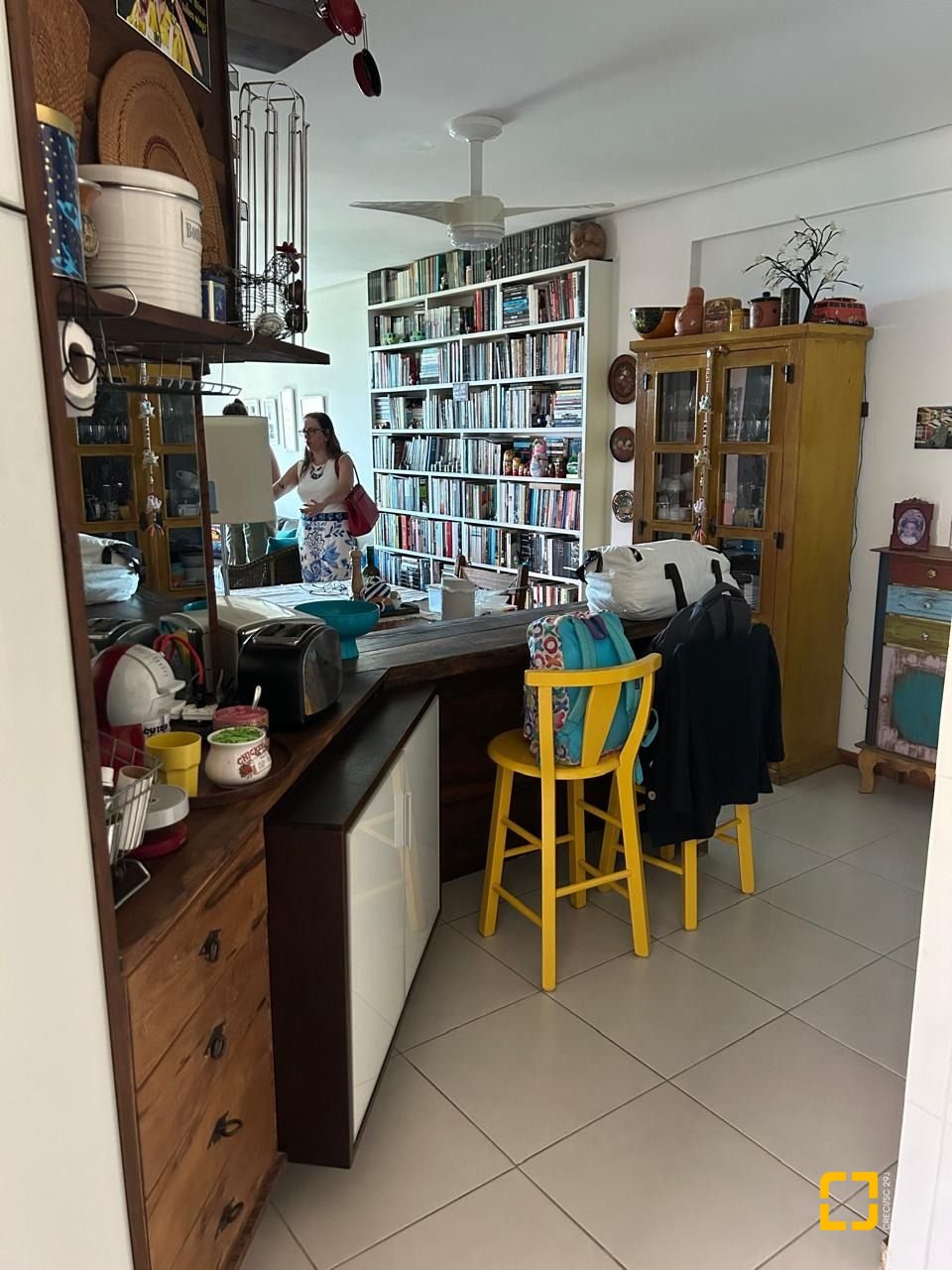 Apartamento com 102m², 4 quartos (sendo 1 suíte), 2 garagens, no bairro Campeche em Florianópolis