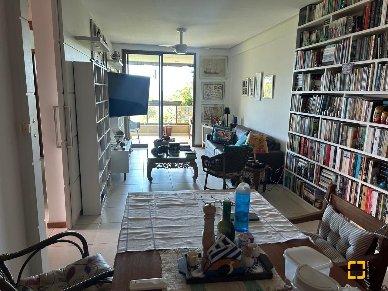 Apartamento com 102m², 4 quartos (sendo 1 suíte), 2 garagens, no bairro Campeche em Florianópolis