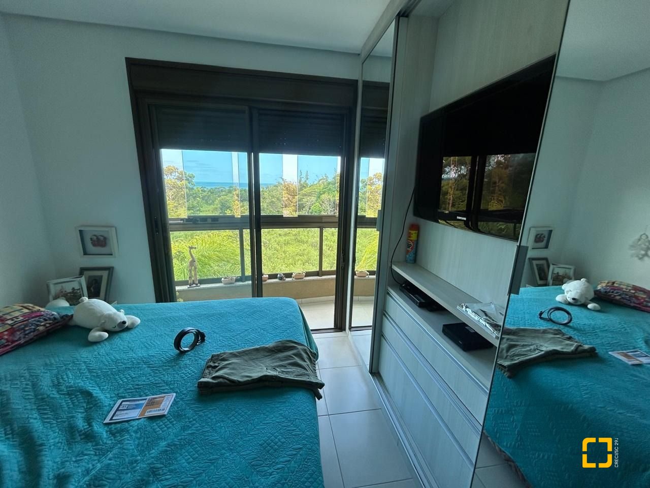 Apartamento com 102m², 4 quartos (sendo 1 suíte), 2 garagens, no bairro Campeche em Florianópolis