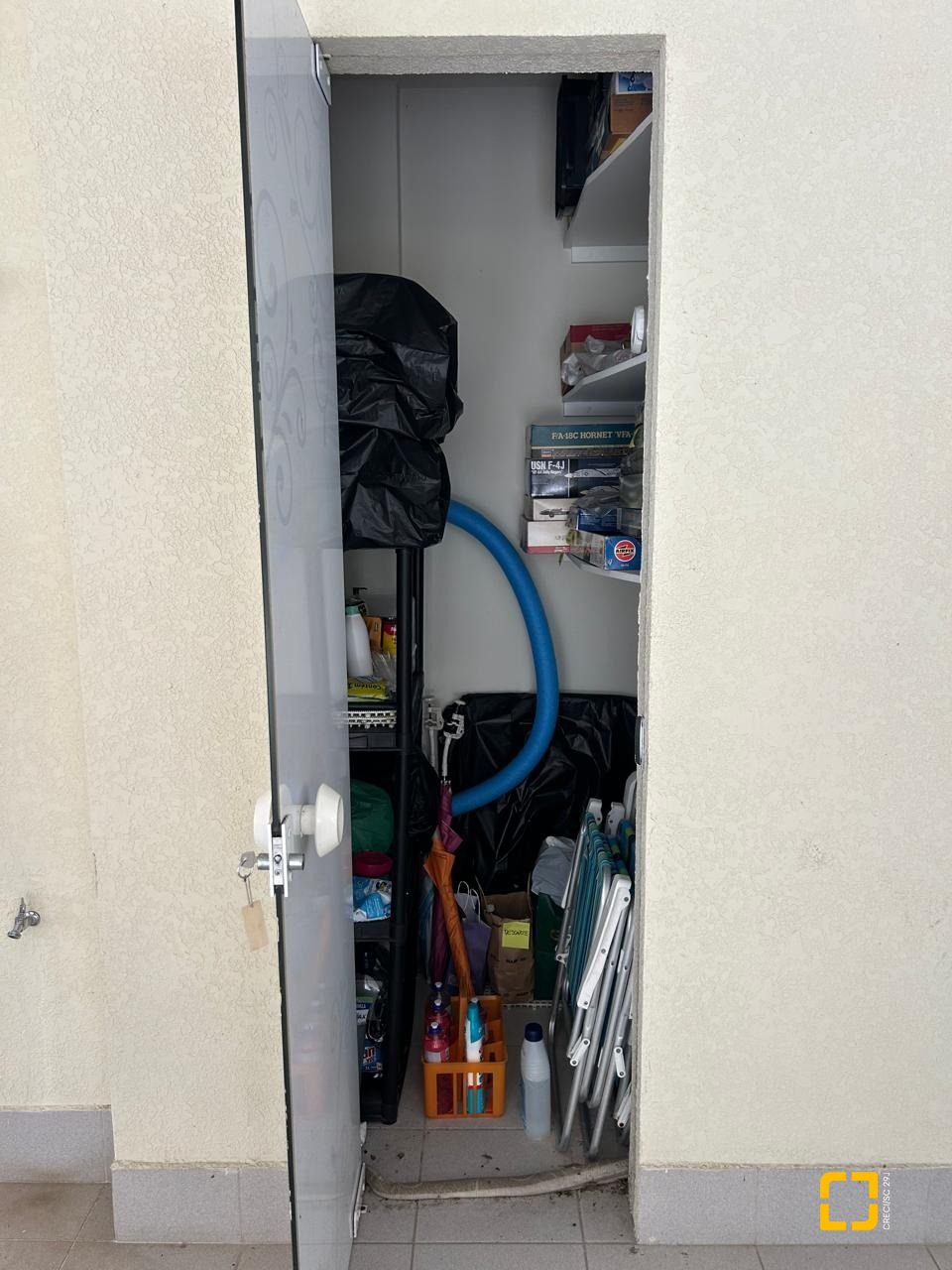 Apartamento com 102m², 4 quartos (sendo 1 suíte), 2 garagens, no bairro Campeche em Florianópolis