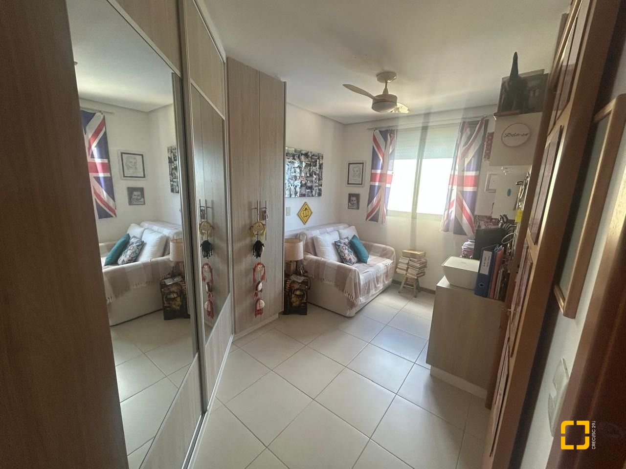 Apartamento com 102m², 4 quartos (sendo 1 suíte), 2 garagens, no bairro Campeche em Florianópolis