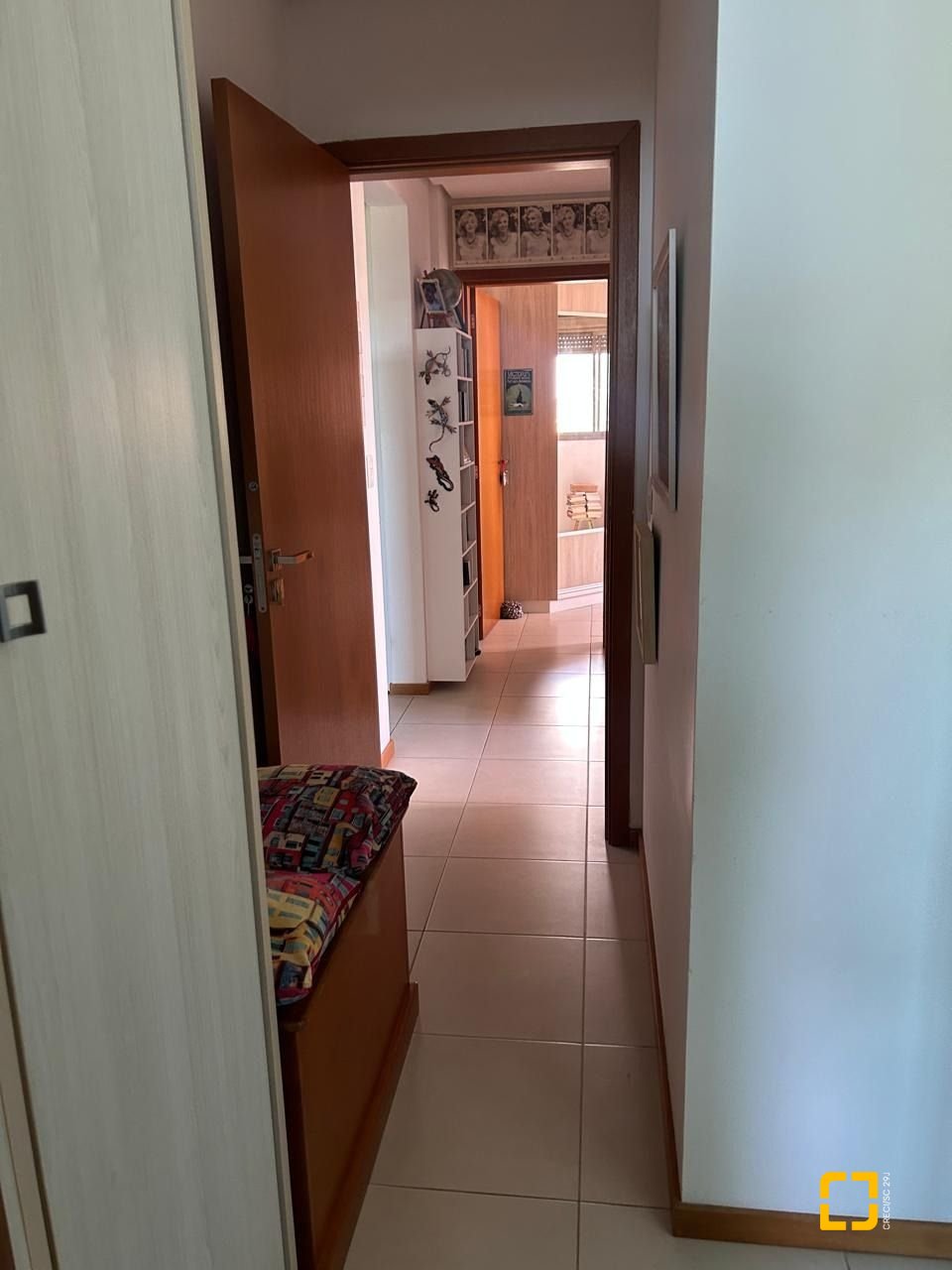 Apartamento com 102m², 4 quartos (sendo 1 suíte), 2 garagens, no bairro Campeche em Florianópolis