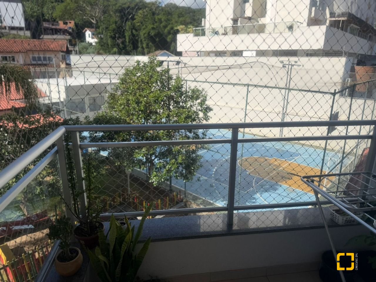 Apartamento com 74m², 4 quartos (sendo 1 suíte), 1 garagem, no bairro Itacorubi em Florianópolis