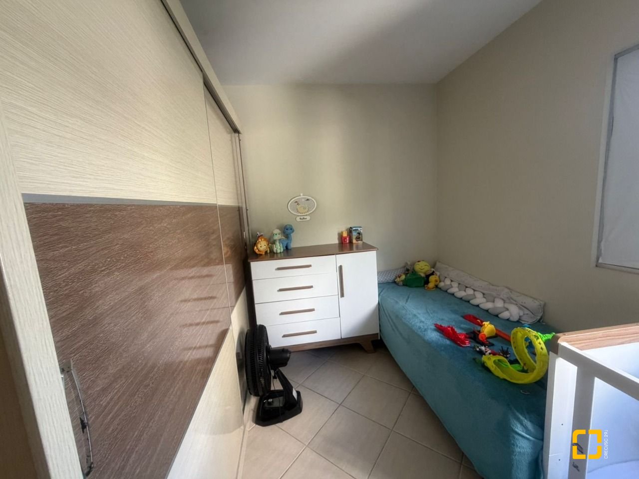Apartamento com 74m², 4 quartos (sendo 1 suíte), 1 garagem, no bairro Itacorubi em Florianópolis