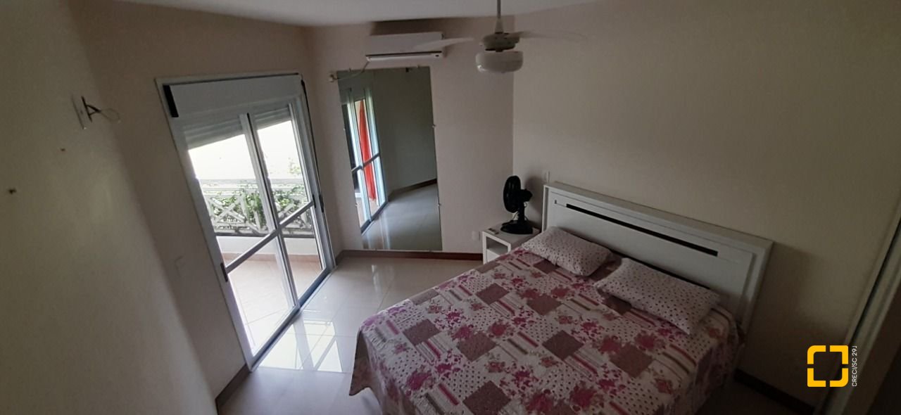 Apartamento com 46m², 1 quarto, 1 garagem, no bairro Lagoa da Conceição em Florianópolis