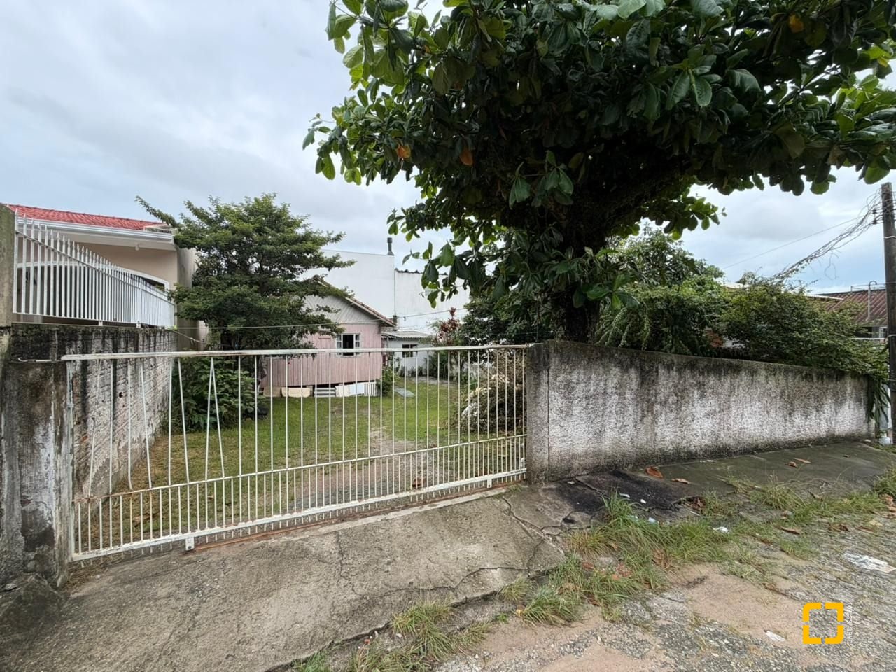 Terreno com 240m², no bairro Capoeiras em Florianópolis