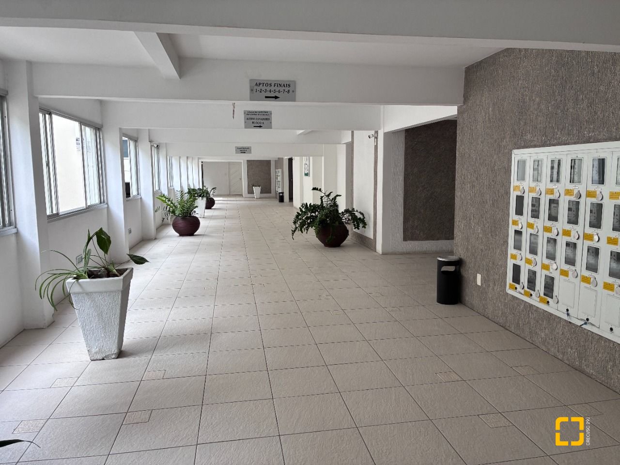 Apartamento com 83m², 3 quartos, 1 garagem, no bairro Centro em Florianópolis