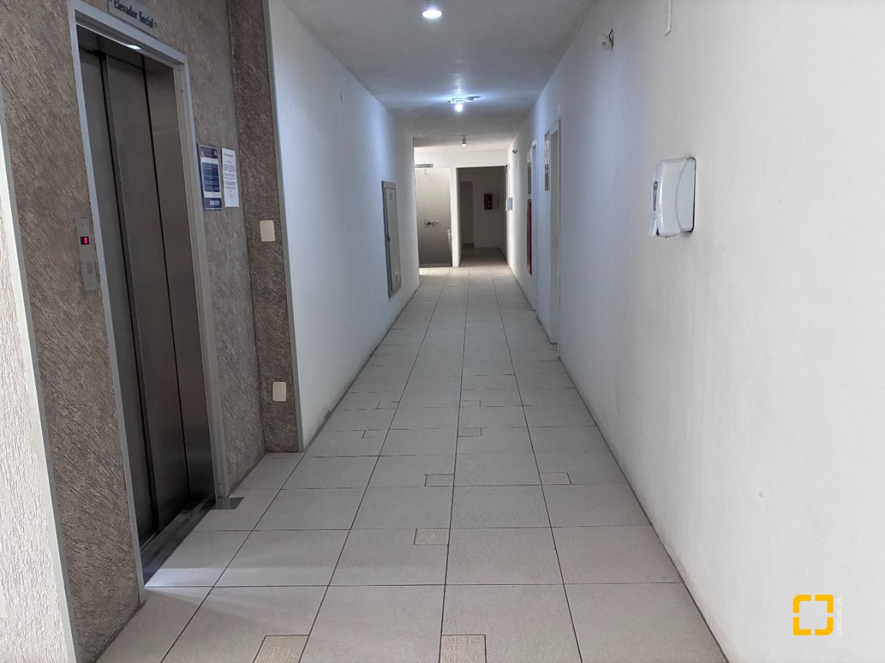 Apartamento com 83m², 3 quartos, 1 garagem, no bairro Centro em Florianópolis