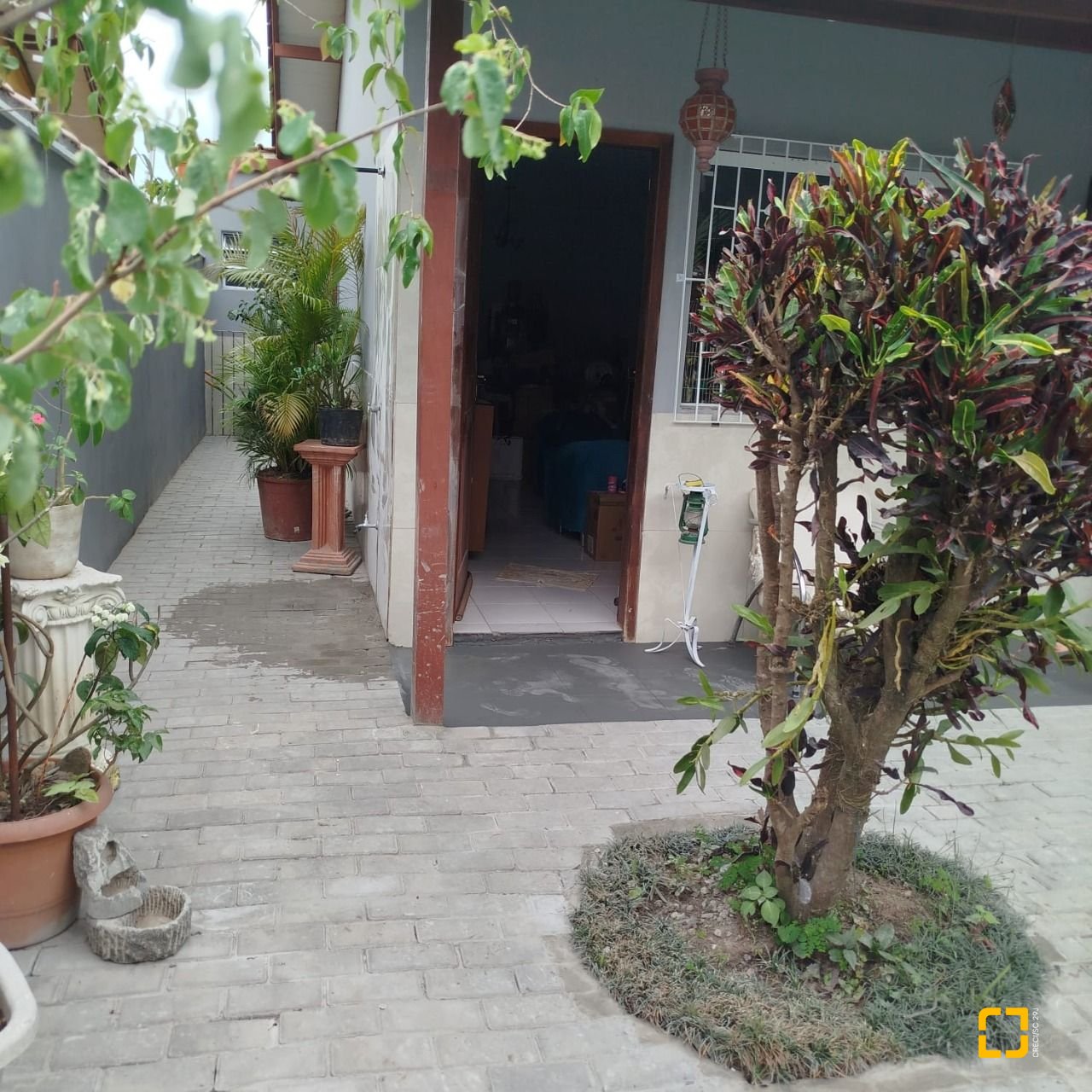 Casa com 51m², 2 quartos, 1 garagem, no bairro São João do Rio Vermelho em Florianópolis