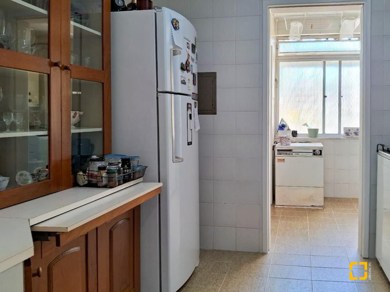 Apartamento com 119m², 4 quartos (sendo 1 suíte), 1 garagem, no bairro Trindade em Florianópolis