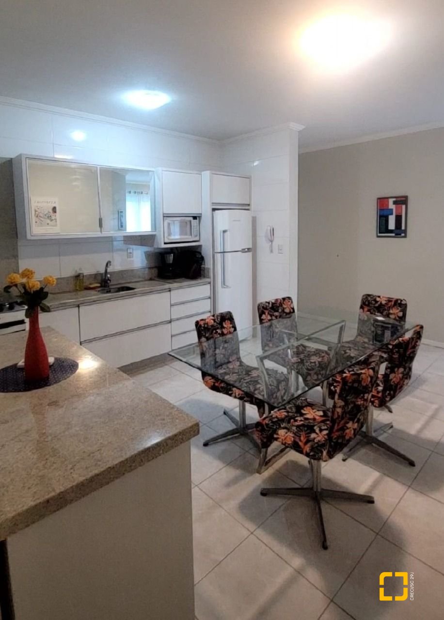 Apartamento com 82m², 4 quartos (sendo 2 suítes), 1 garagem, no bairro Ingleses do Rio Vermelho em Florianópolis