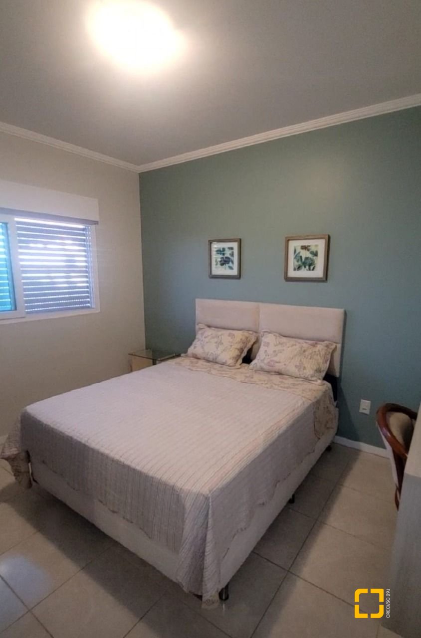 Apartamento com 82m², 4 quartos (sendo 2 suítes), 1 garagem, no bairro Ingleses do Rio Vermelho em Florianópolis