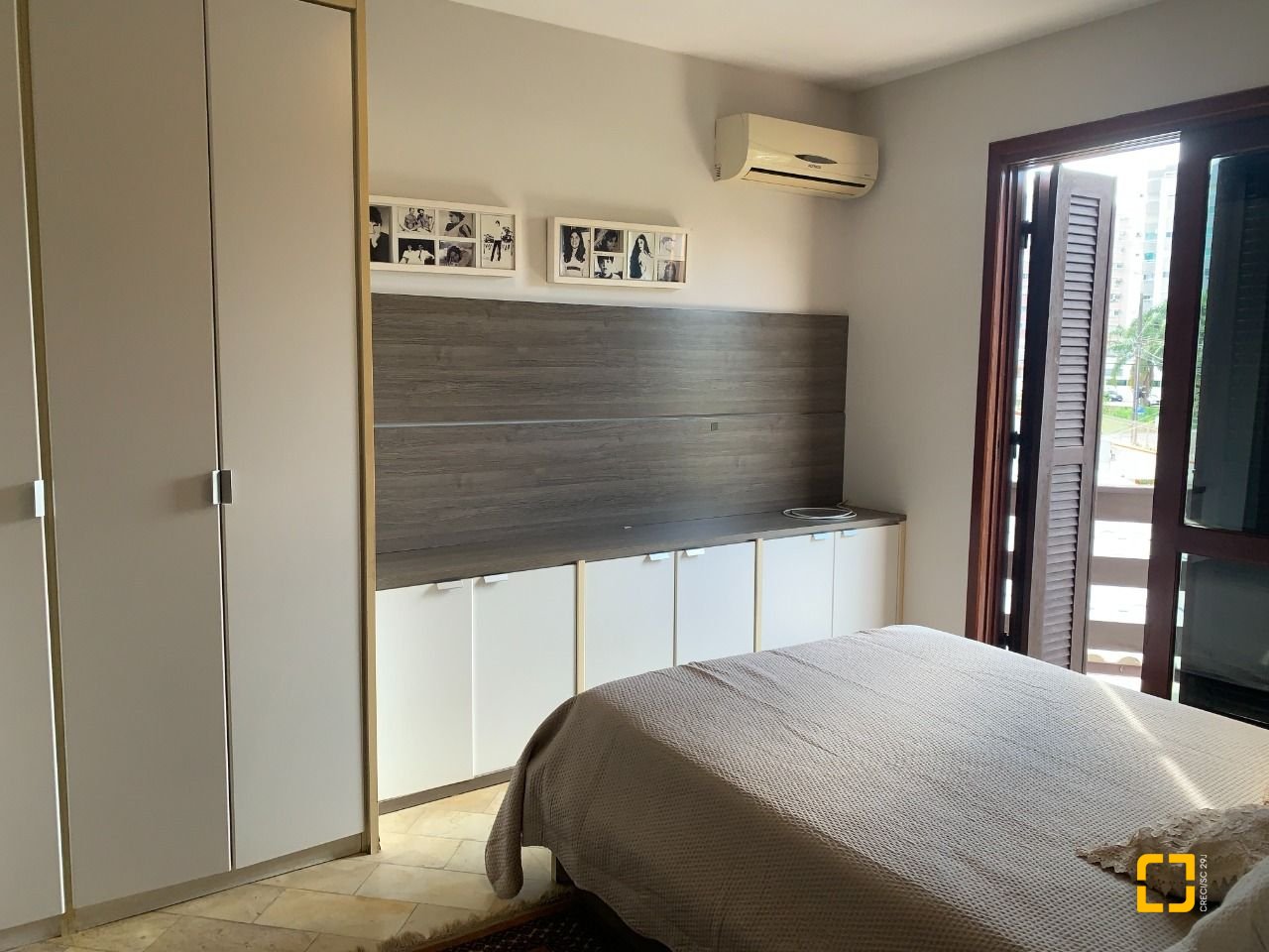 Casa com 238m², 7 quartos (sendo 2 suítes), 4 garagens, no bairro Itacorubi em Florianópolis