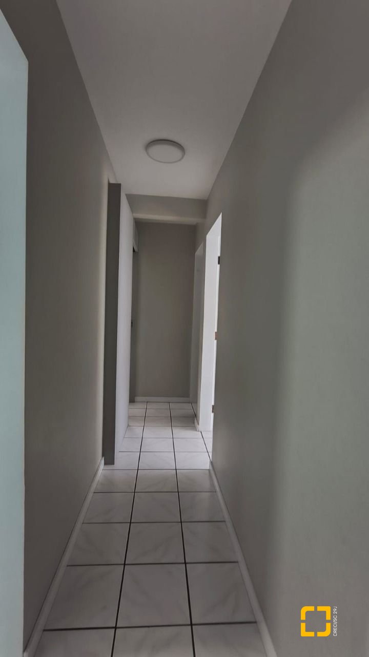 Apartamento com 80m², 4 quartos (sendo 1 suíte), 1 garagem, no bairro Estreito em Florianópolis