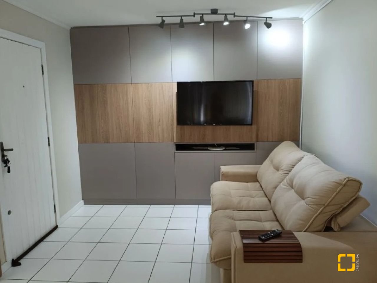 Apartamento com 80m², 4 quartos (sendo 1 suíte), 1 garagem, no bairro Estreito em Florianópolis