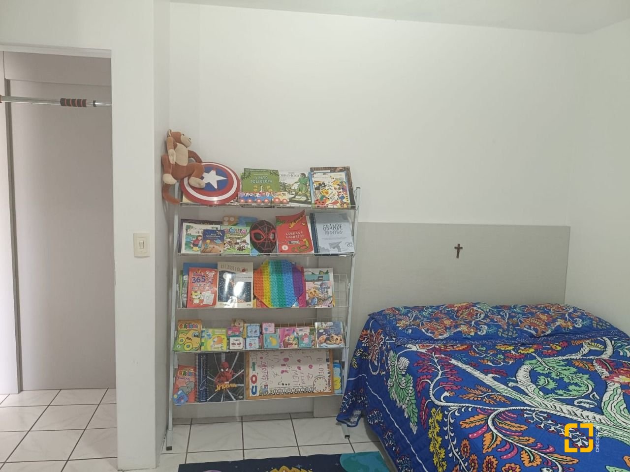 Apartamento com 80m², 4 quartos (sendo 1 suíte), 1 garagem, no bairro Estreito em Florianópolis