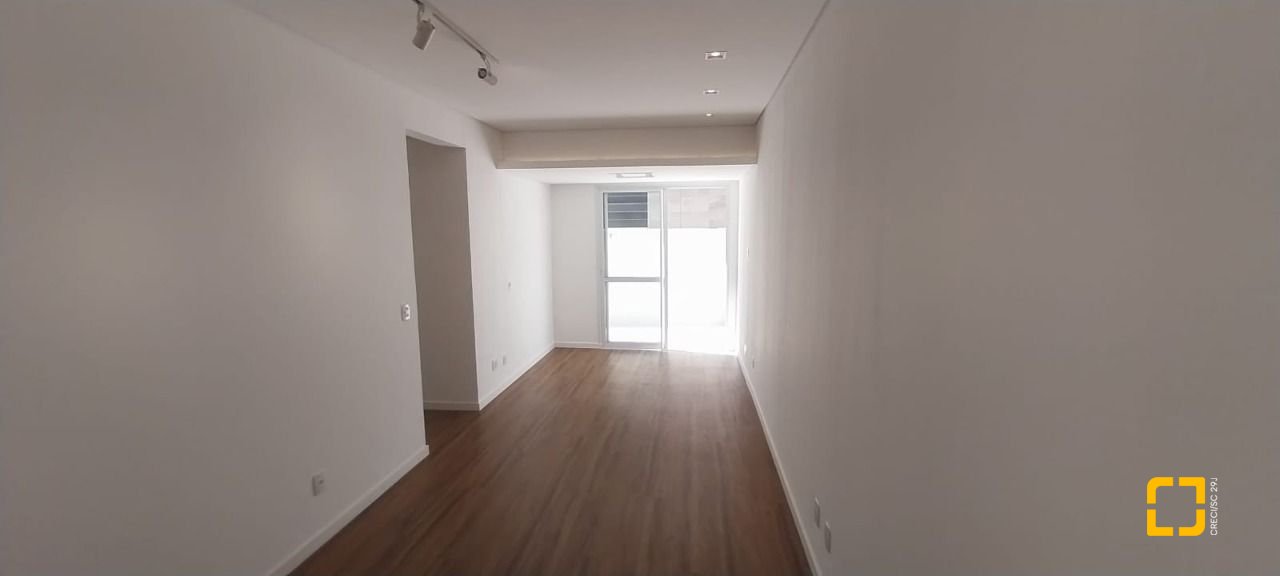 Apartamento com 78m², 2 quartos (sendo 1 suíte), 1 garagem, no bairro Campeche em Florianópolis