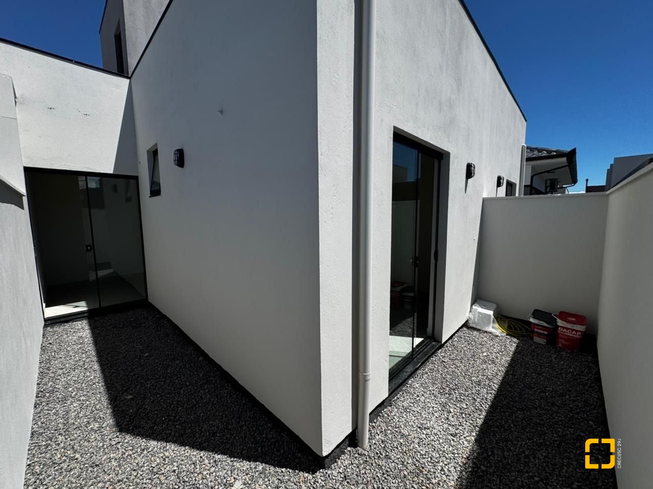Casa com 55m², 2 quartos, 2 garagens, no bairro Forquilhas em São José