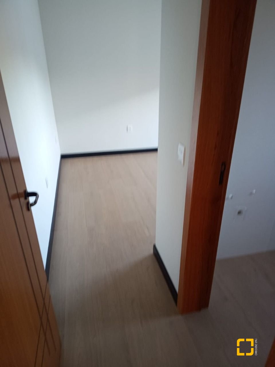 Casa de Condomínio com 250m², 6 quartos (sendo 3 suítes), 2 garagens, no bairro Rio Vermelho em Florianópolis